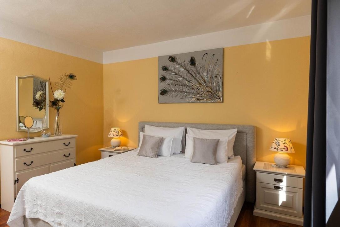 Apartamento Emaris Tribalj  Exterior foto