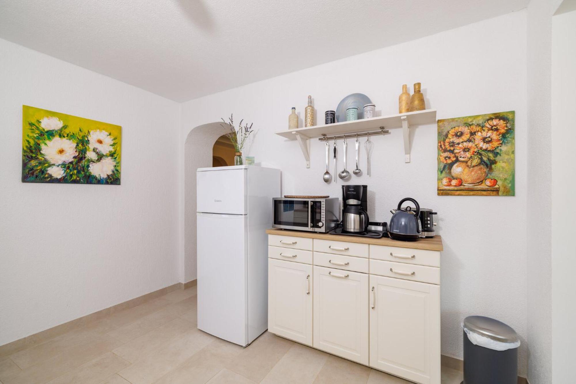 Apartamento Emaris Tribalj  Exterior foto