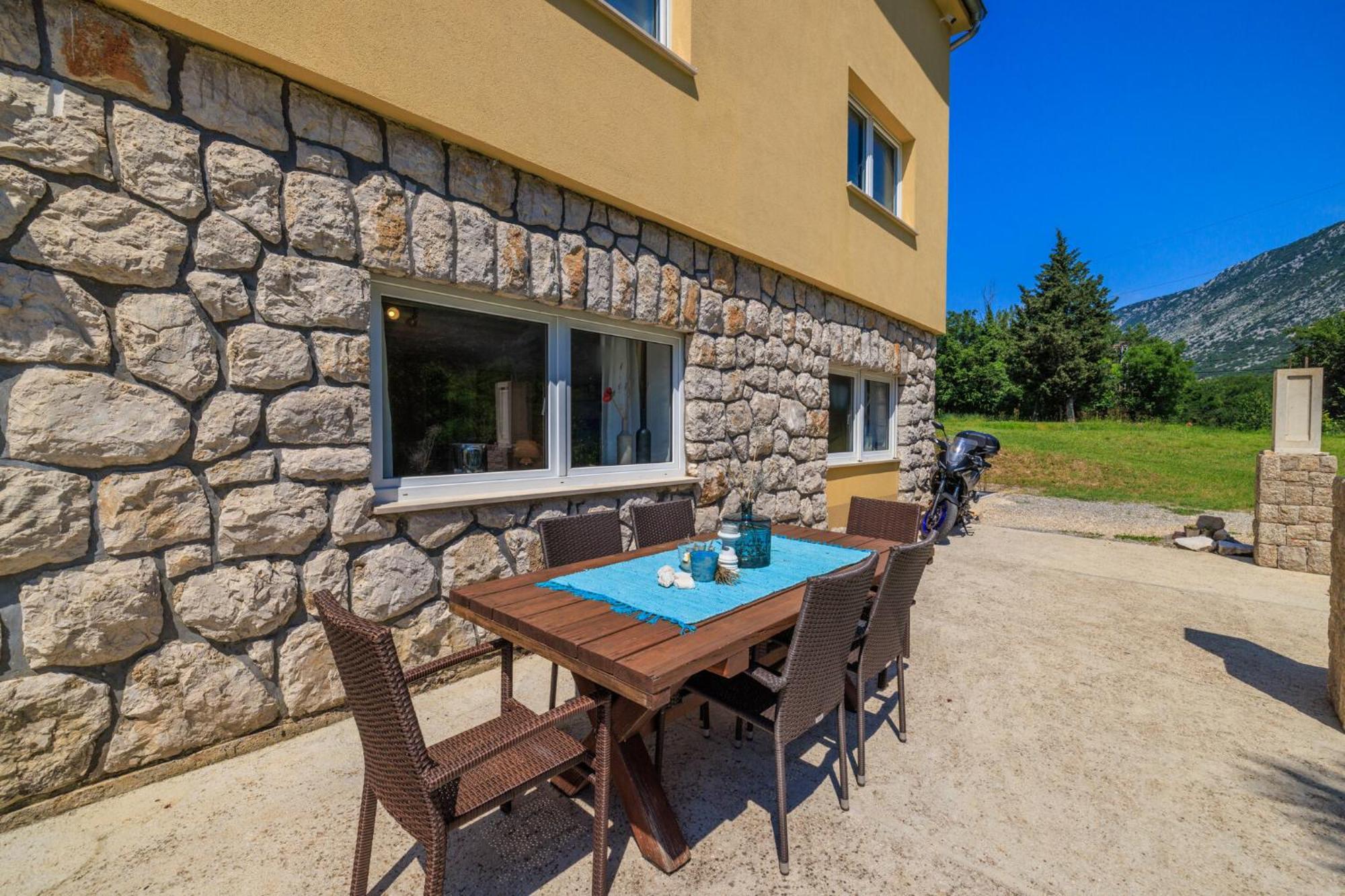 Apartamento Emaris Tribalj  Exterior foto